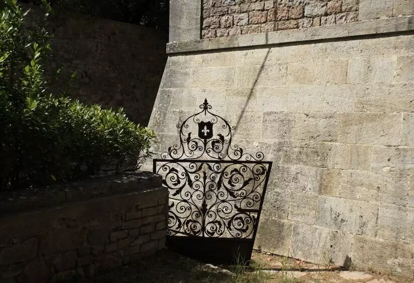 Hostelli Tenuta Di Camporsevoli