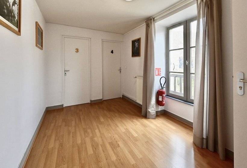 Отель Hôtel   La Cuisine Des Lulus