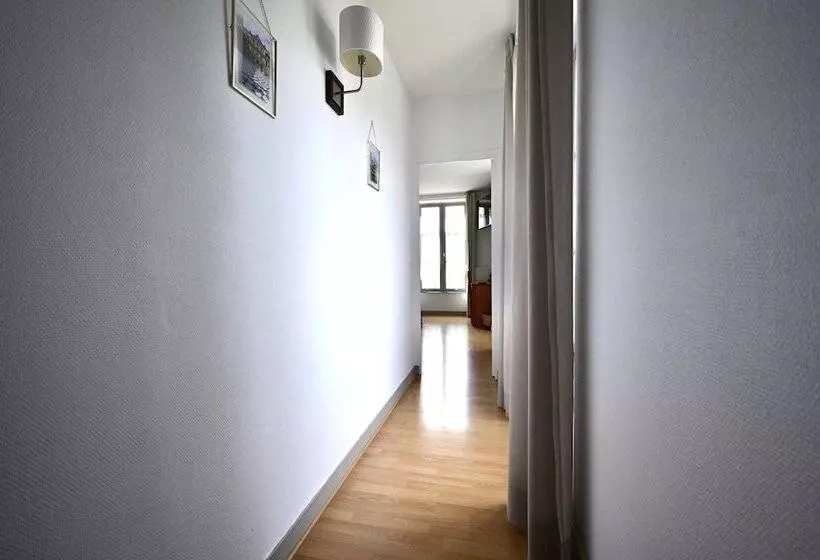 Hotelli Hôtel   La Cuisine Des Lulus