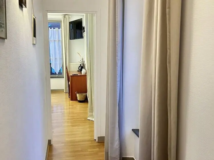ホテル Hôtel   La Cuisine Des Lulus