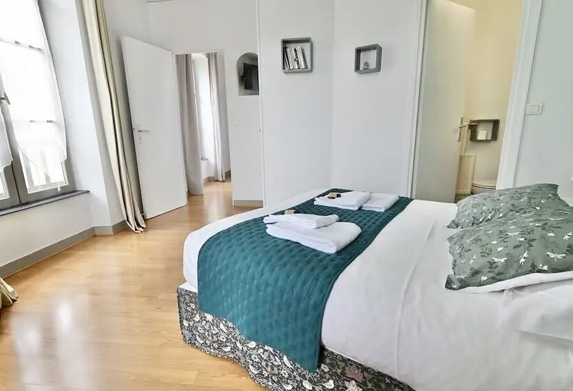ホテル Hôtel   La Cuisine Des Lulus