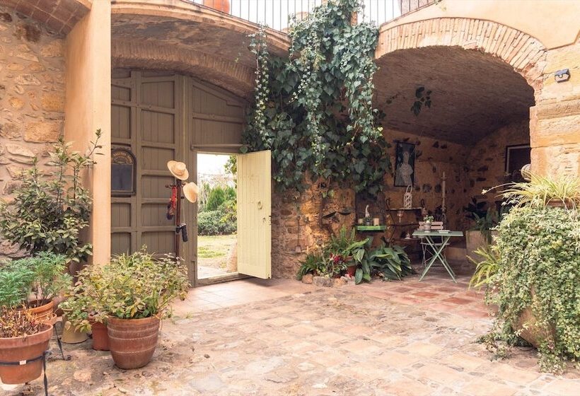 ホテル Mas Gran De Cruïlles Mas Rural