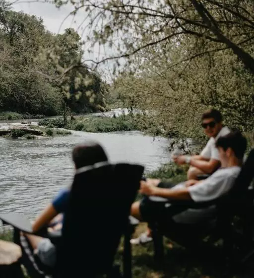 ホテル Melrose River Club