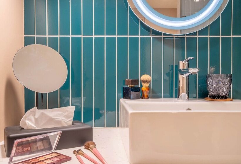 ホテル Yuna Montmartre   Apart