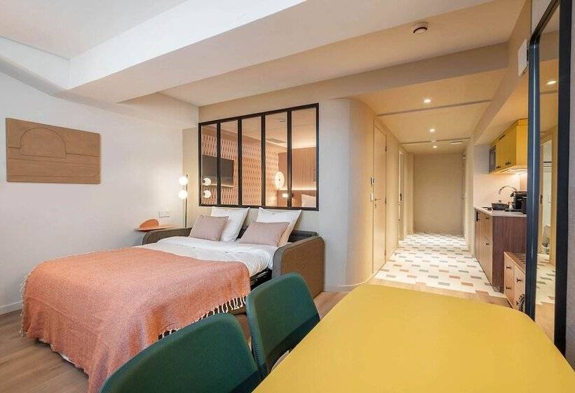 ホテル Yuna Montmartre   Apart