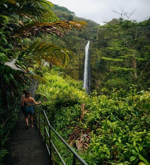 Howzit Hostels Hawaii