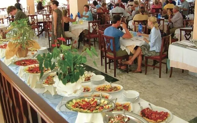 Malaspina Hotel & Resort