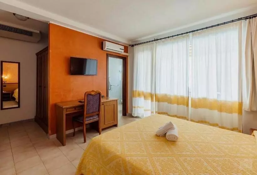 Malaspina Hotel & Resort