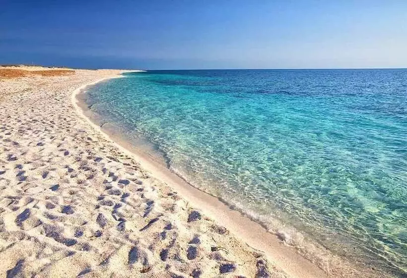 Malaspina Hotel & Resort