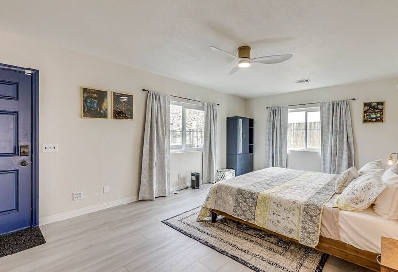 The Maharaja Retreat  W/ Hot Tub & Ev Charger!