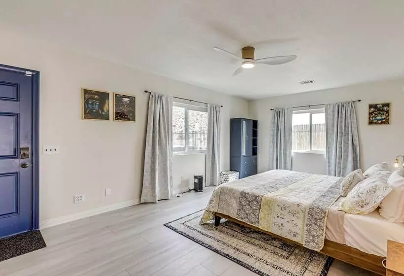 The Maharaja Retreat  W/ Hot Tub & Ev Charger!