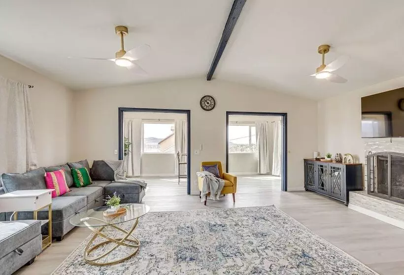 The Maharaja Retreat  W/ Hot Tub & Ev Charger!