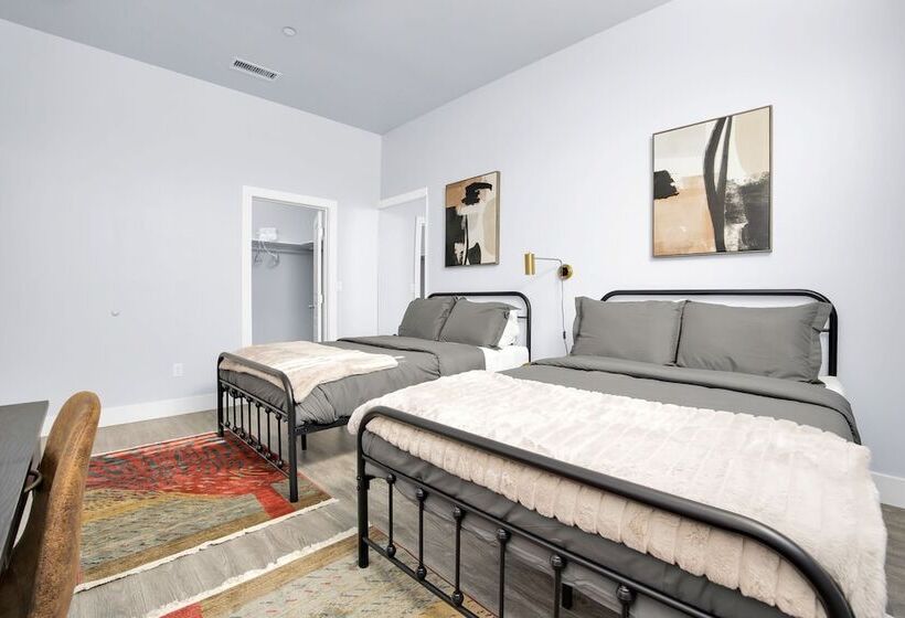 Noho By Avantstay North Hollywood Townhome