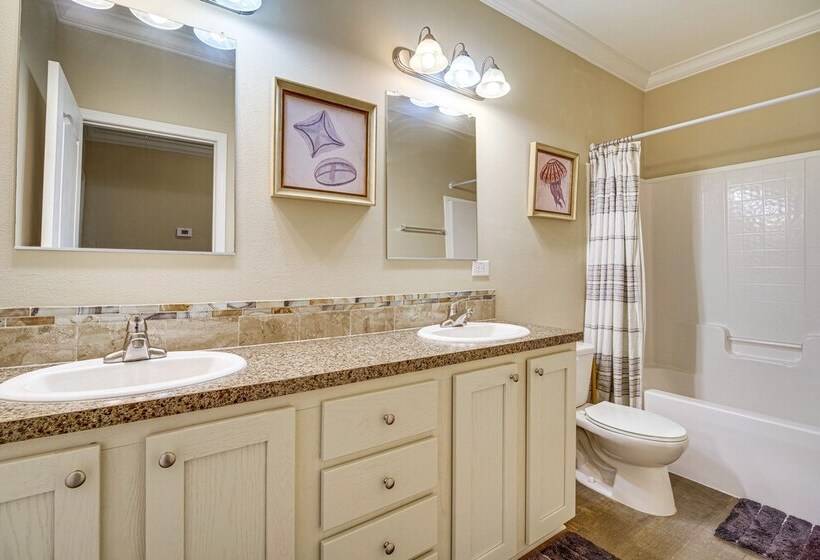 Pet Friendly Palm City Home W/ Yard & Grill!