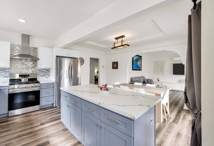 South Sycamore By Avantstay Centrally Located