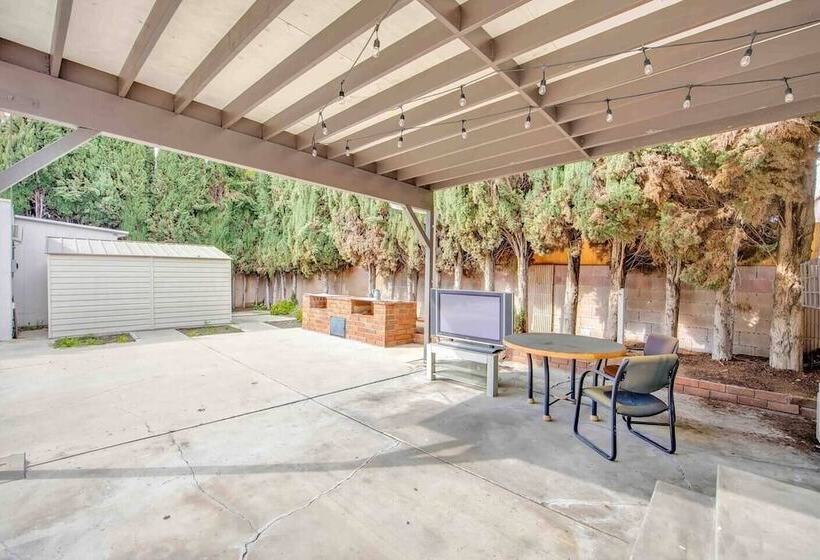 South Sycamore By Avantstay Centrally Located