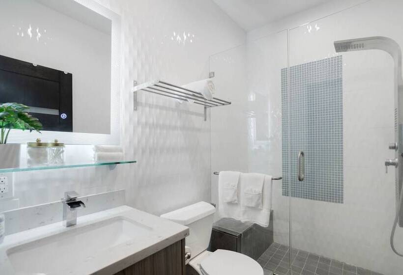 Walefield By Avantstay Mid Wilshire Home + Pool