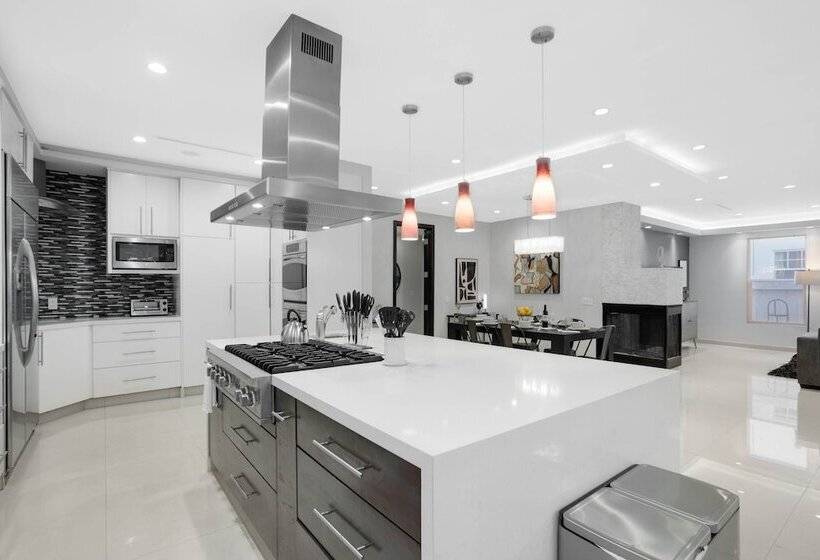 Walefield By Avantstay Mid Wilshire Home + Pool