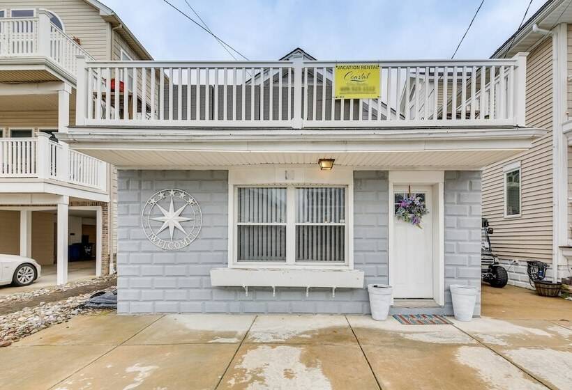 Wildwood Retreat W/ 2 Balconies: 5 Blocks To Beach