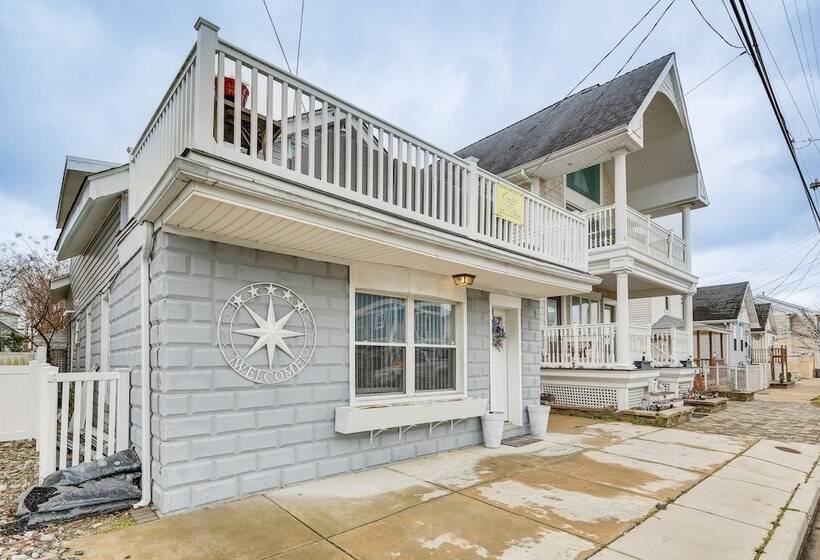 Wildwood Retreat W/ 2 Balconies: 5 Blocks To Beach