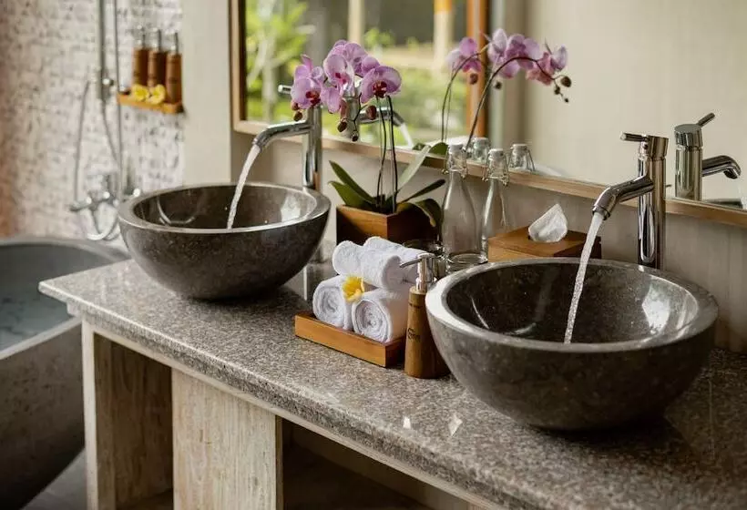 Gynandha Ubud Cottage