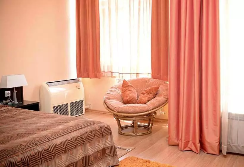 Family Art Hotel Zora