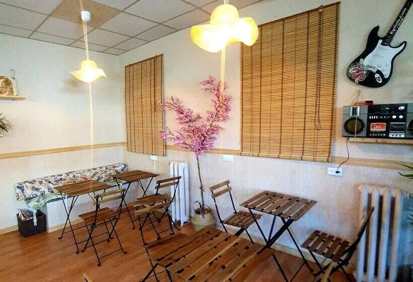 Luxury Green Hostal Madrid Gran Vía