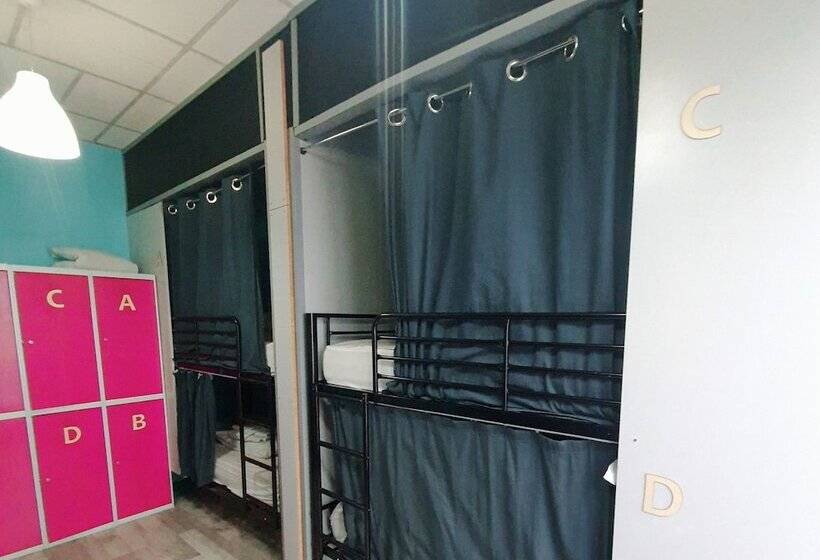 Luxury Green Hostal Madrid Gran Vía