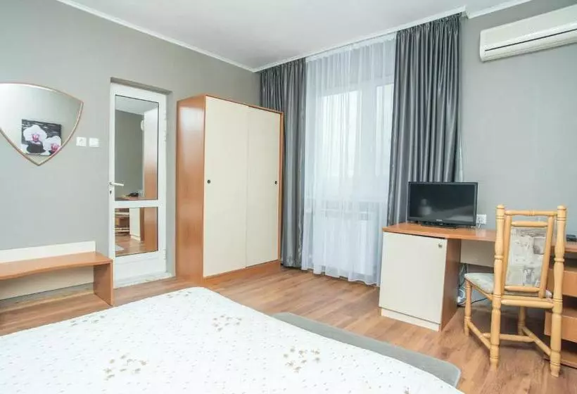 Family Hotel Accent