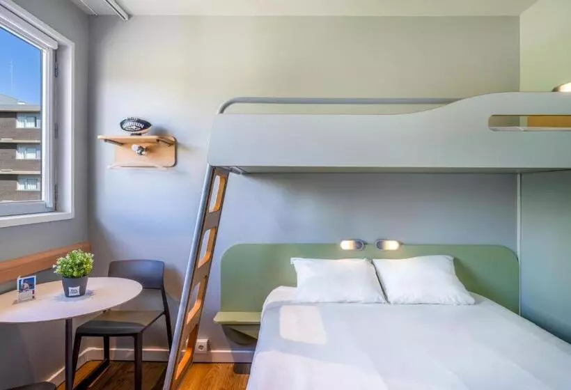 هتل Ibis Budget Barcelona Viladecans