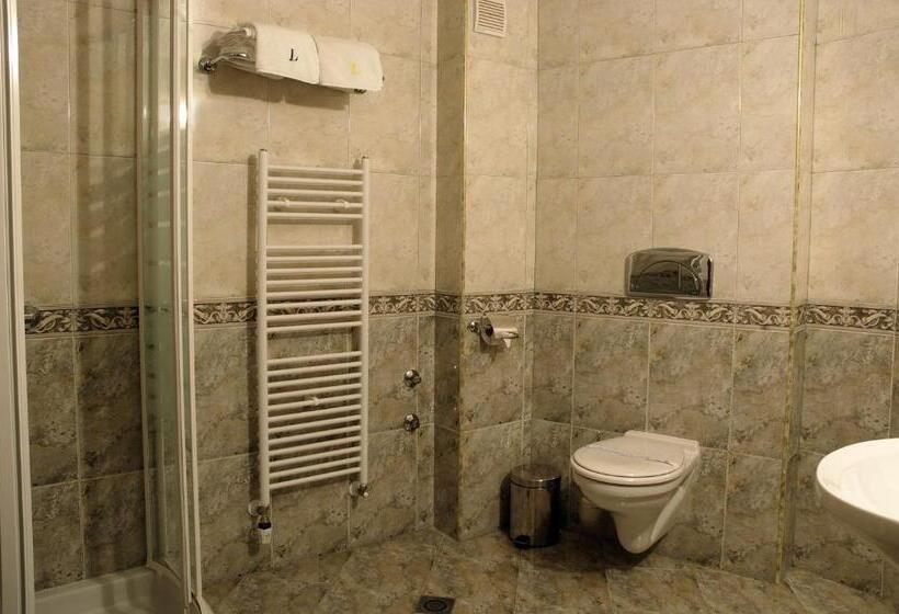 בית מלון כפרי Luxor