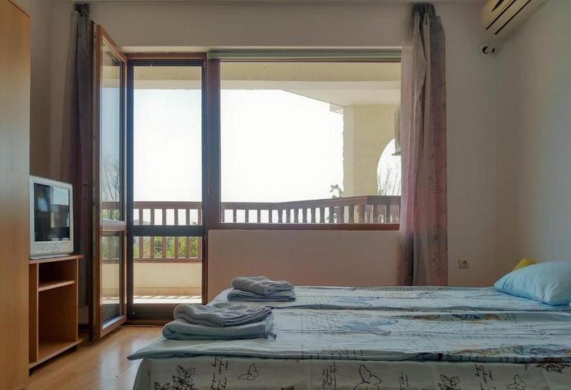 בית מלון כפרי Morski Briz