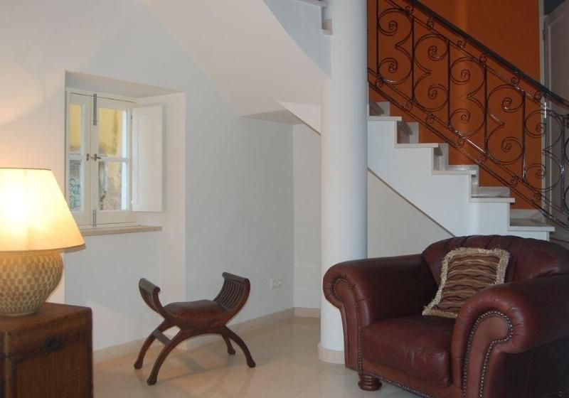 هتل Residence Lagos