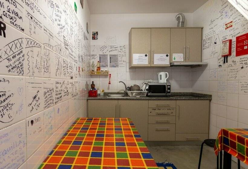 Hotel Rock N Porto Hostel