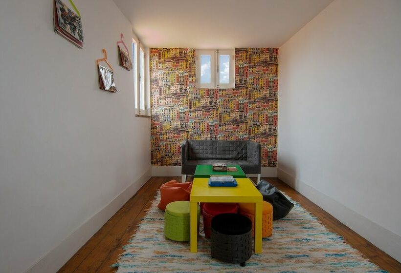 Hotel Rock N Porto Hostel