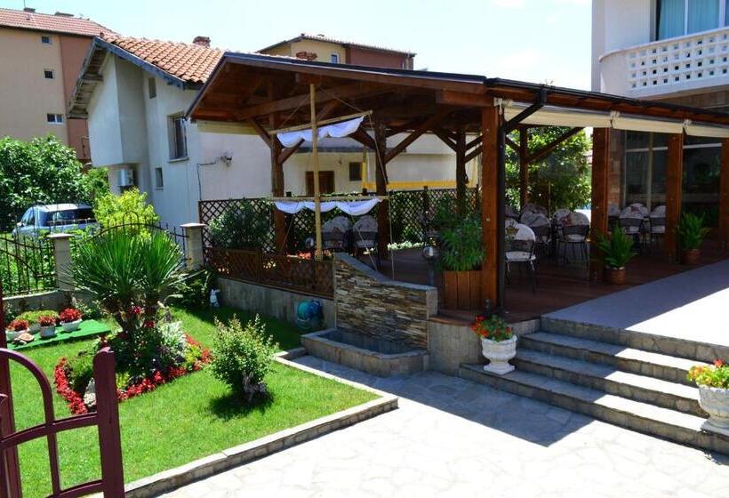 ホテル Saint George Family