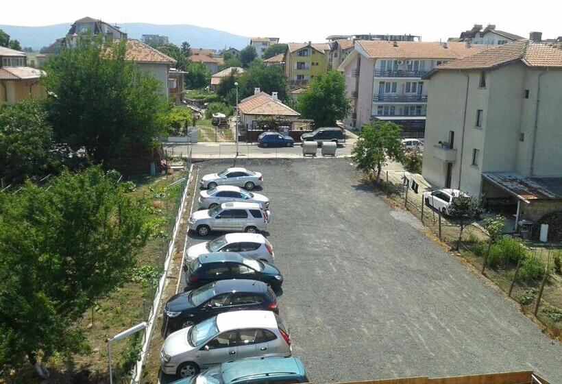 ホテル Saint George Family