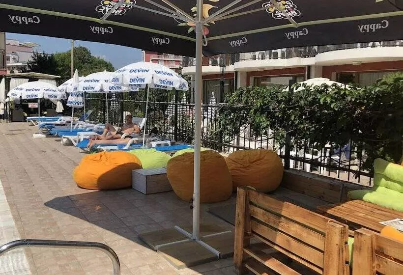 هتل Salena Beach