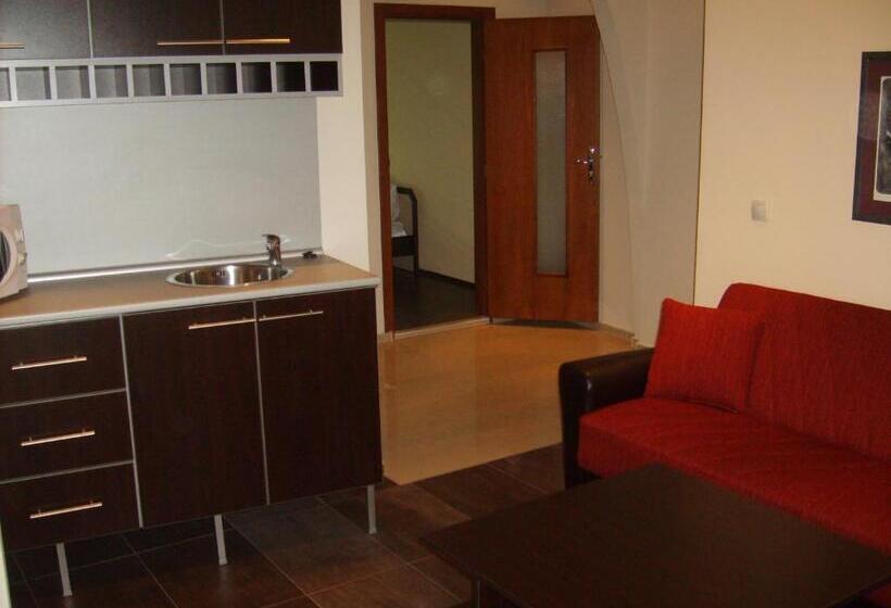 בית מלון כפרי Trakart Residence