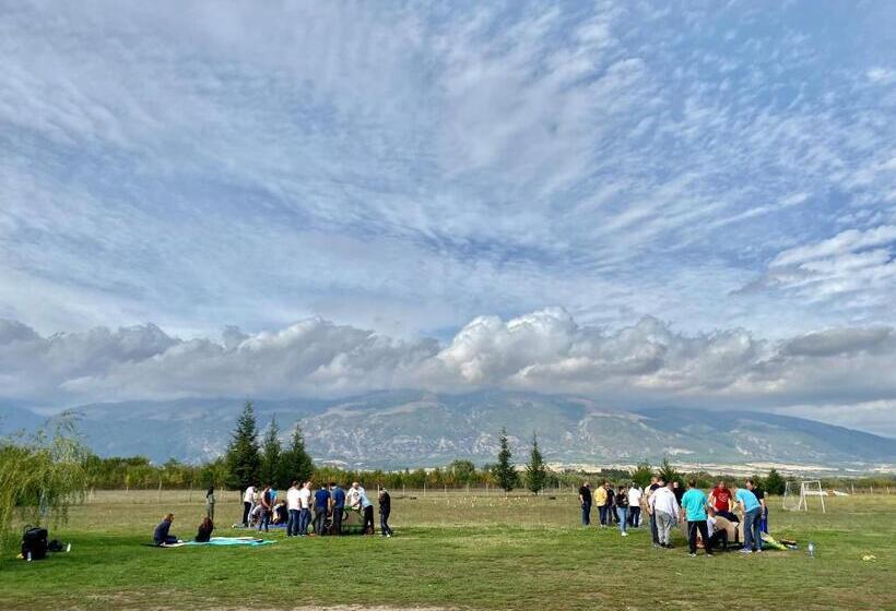 בית מלון כפרי Yaev Family