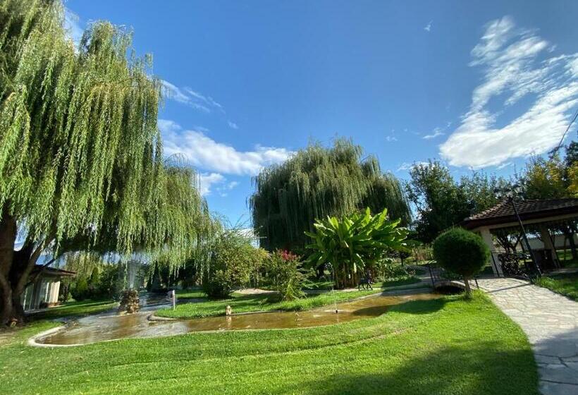 בית מלון כפרי Yaev Family