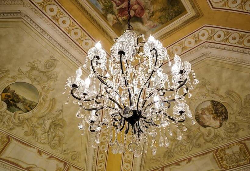 مبيت وإفطار Al Palazzetto