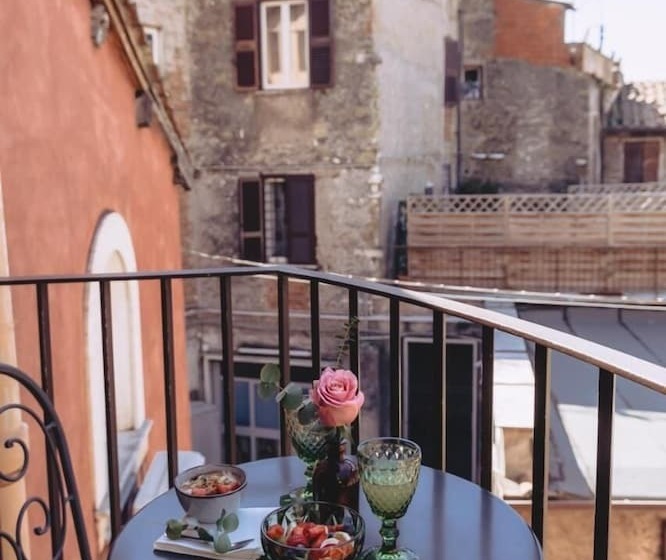 مبيت وإفطار Al Palazzetto