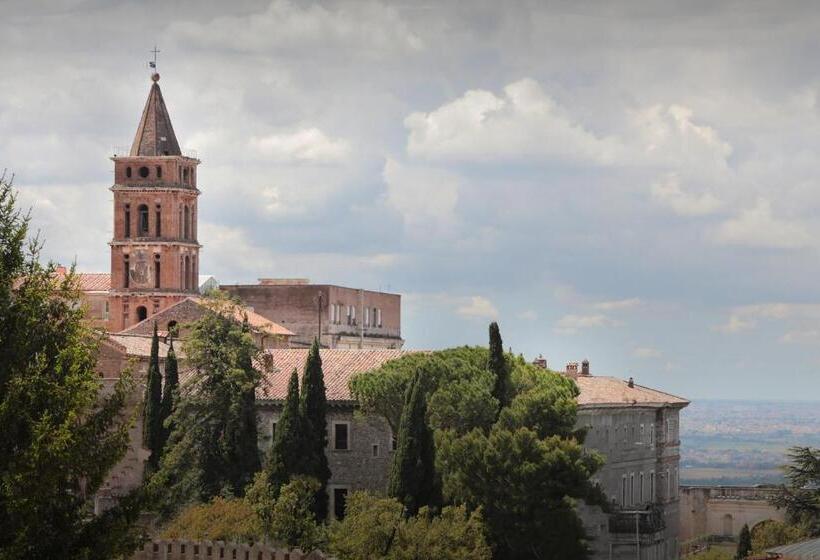 مبيت وإفطار Al Palazzetto