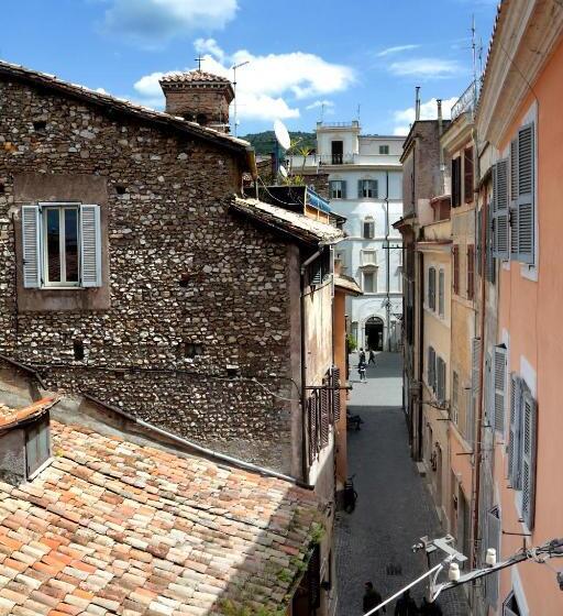 مبيت وإفطار Al Palazzetto