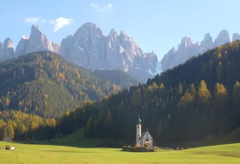 Aamiaismajoitus (B&B) Raschötzhof