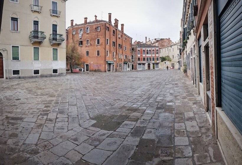 تختخواب و صبحانه San Giacomo Venezia