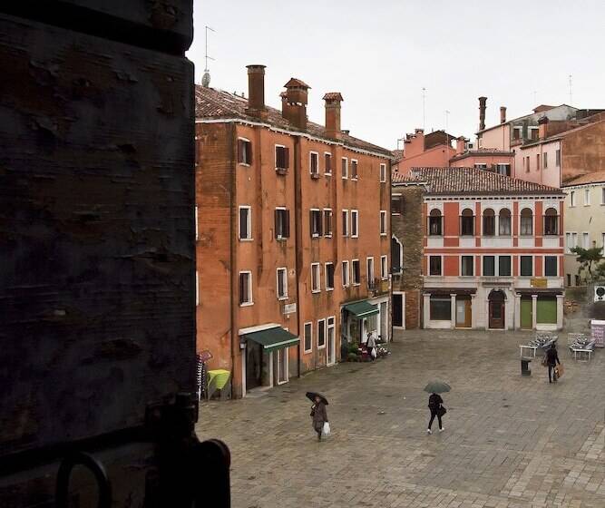 تختخواب و صبحانه San Giacomo Venezia