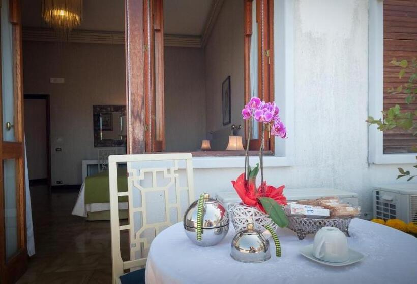 مبيت وإفطار Villa Magnolia Luxury Suites