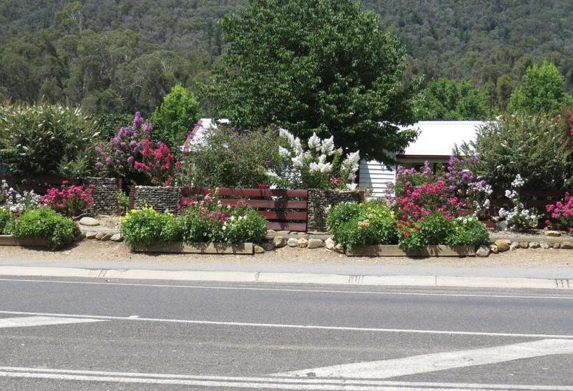 Gatekeepers Traditional Bed & Breakfast